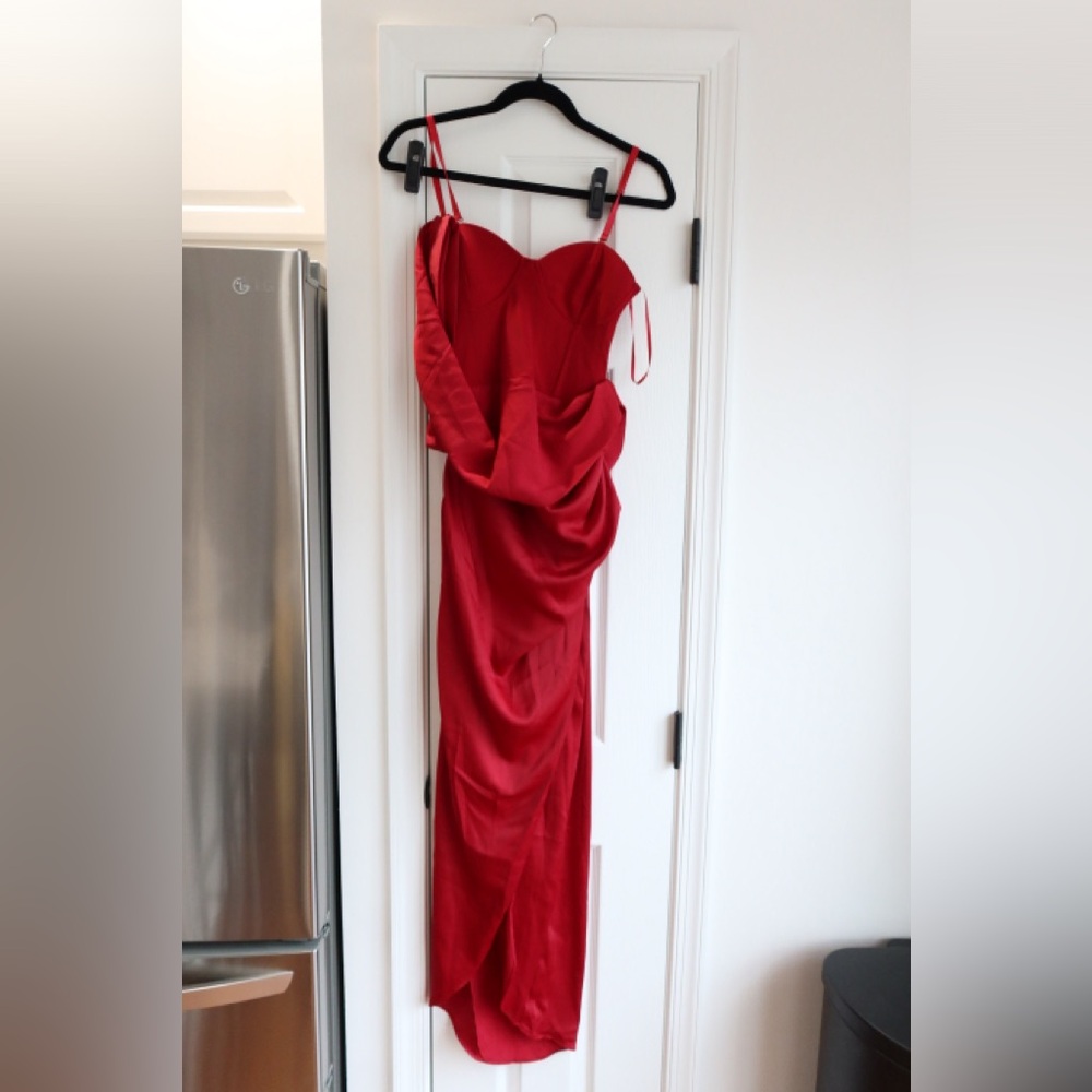 Full length red gown, wedding guest, formal dress, NEVER WORN